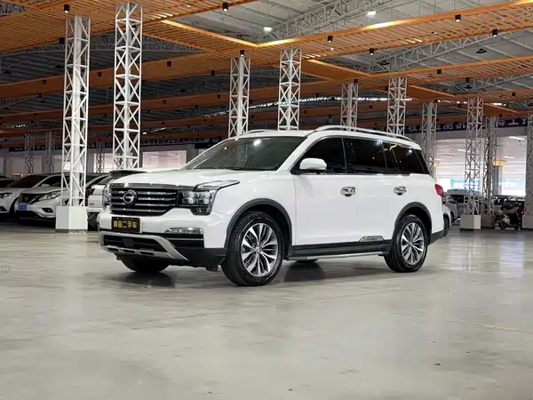 GAC Trumpchi GS8 2017