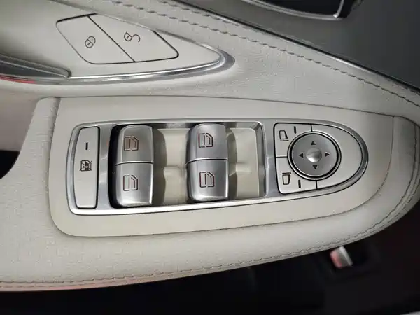 Mercedes-Benz C-Class 2015
