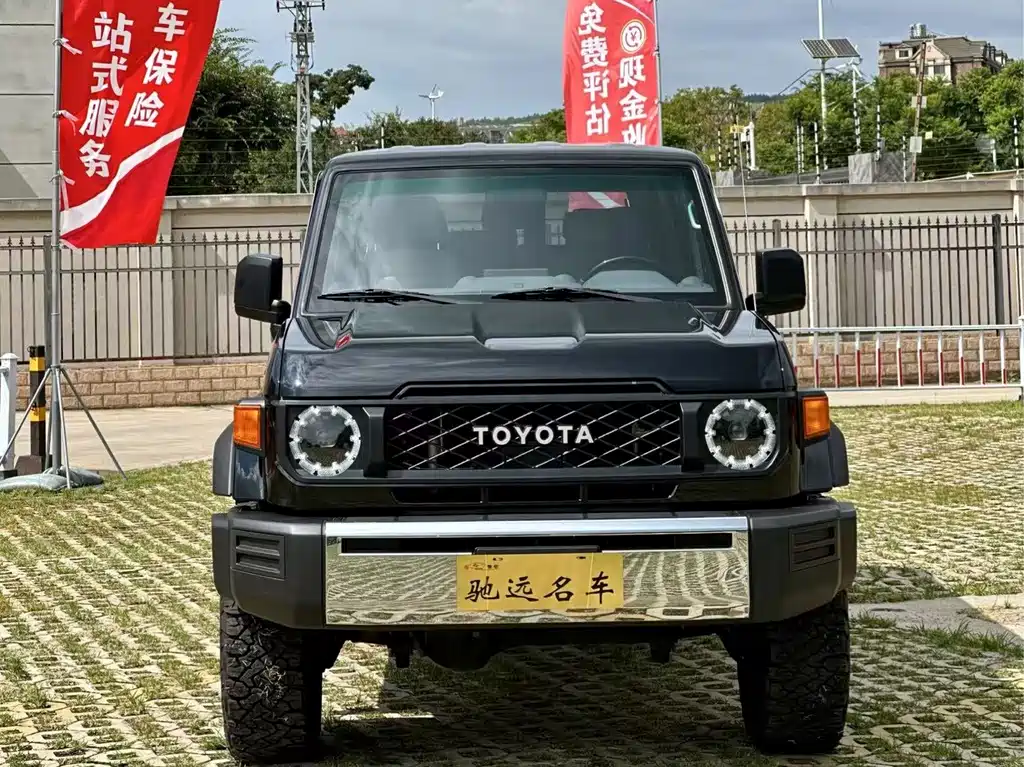 Toyota Land Cruiser 2024 — фото 2