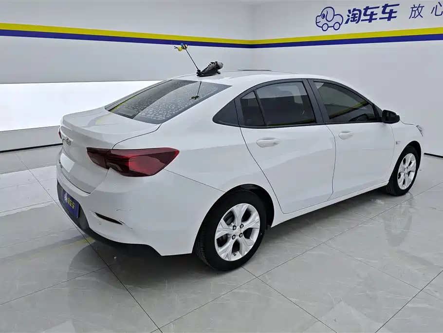 Chevrolet Cavalier 2020 — фото 3