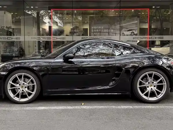 Porsche 718 2021