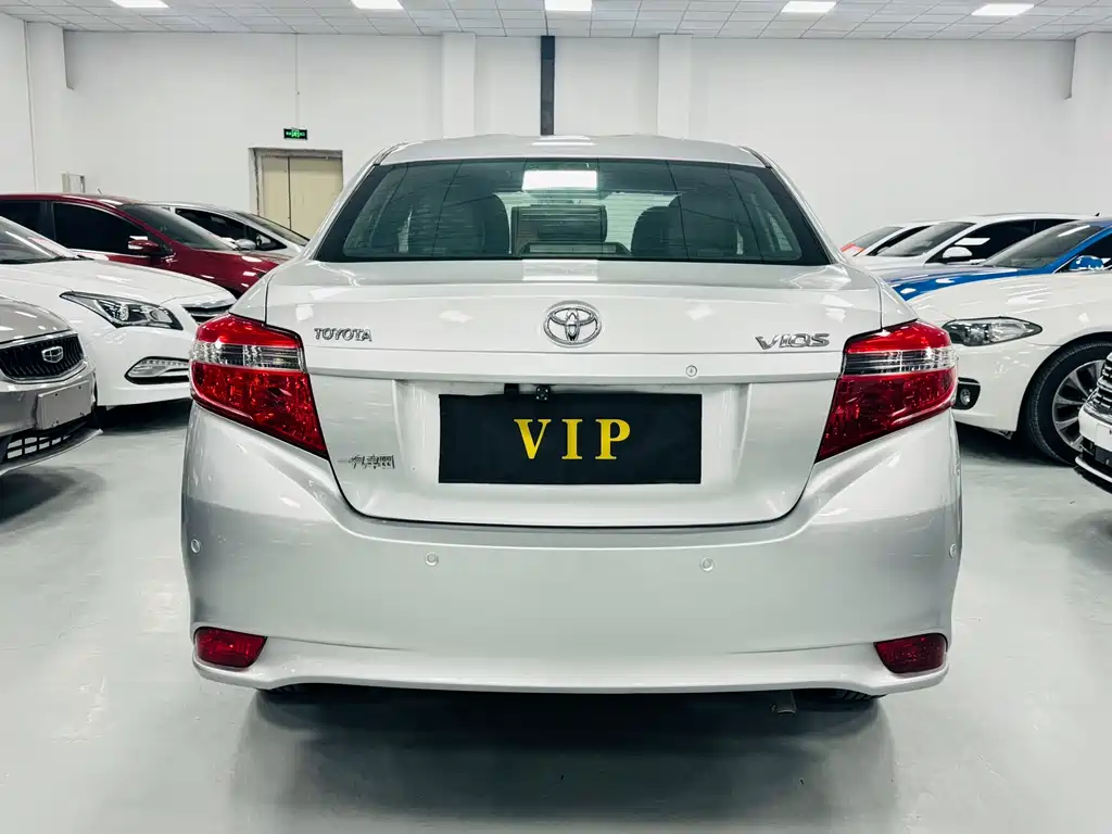 Toyota Vios 2016 — фото 8