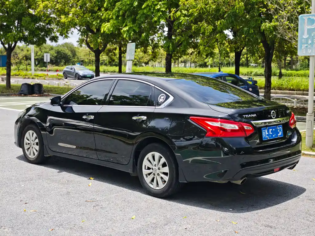 Nissan Teana 2016
