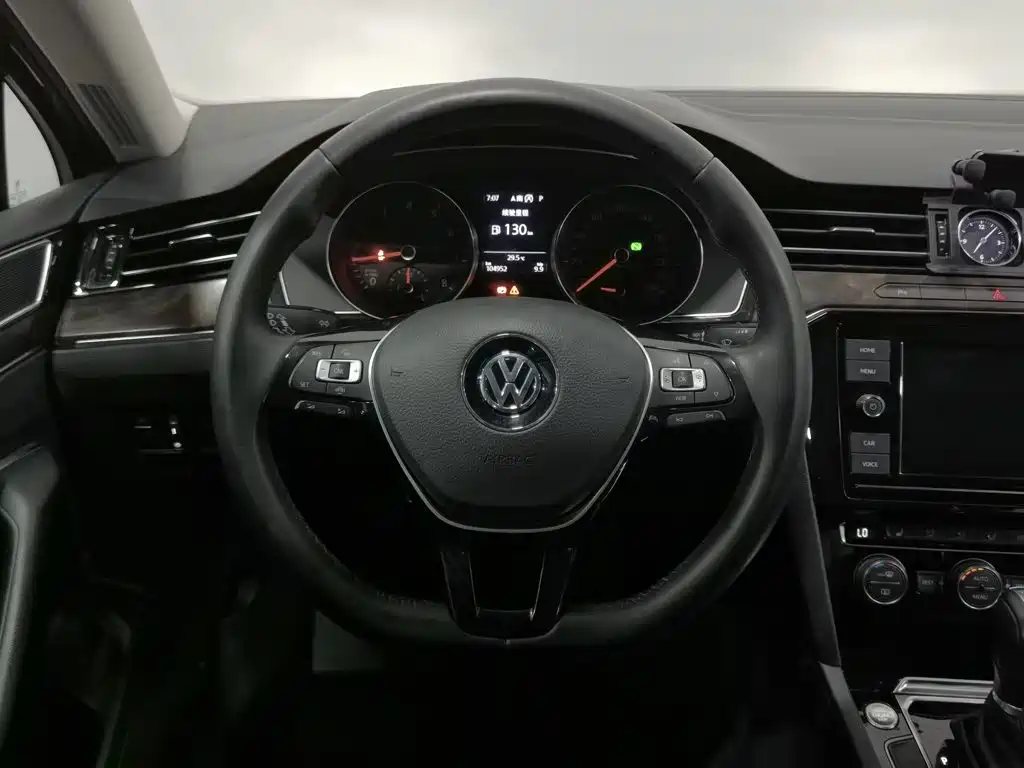 Volkswagen Magotan 2019 — фото 11