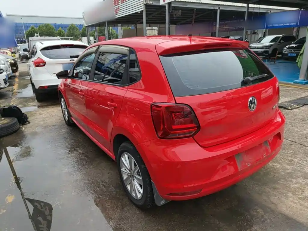Volkswagen Polo 2015