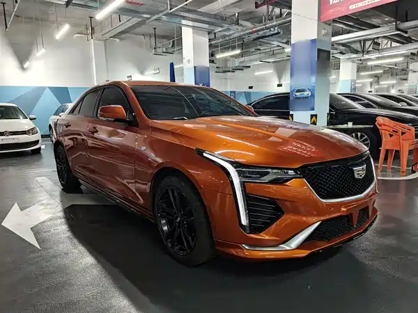 Cadillac CT4 2023