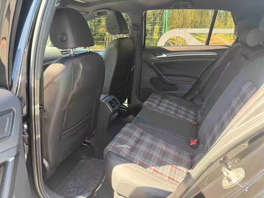 Volkswagen Golf GTI 2019