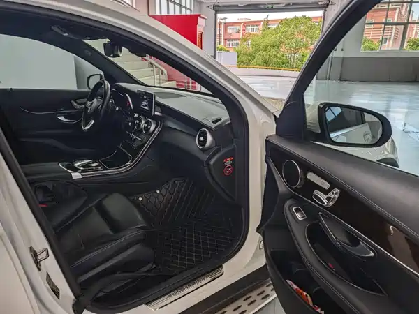 Mercedes-Benz GLC 2018