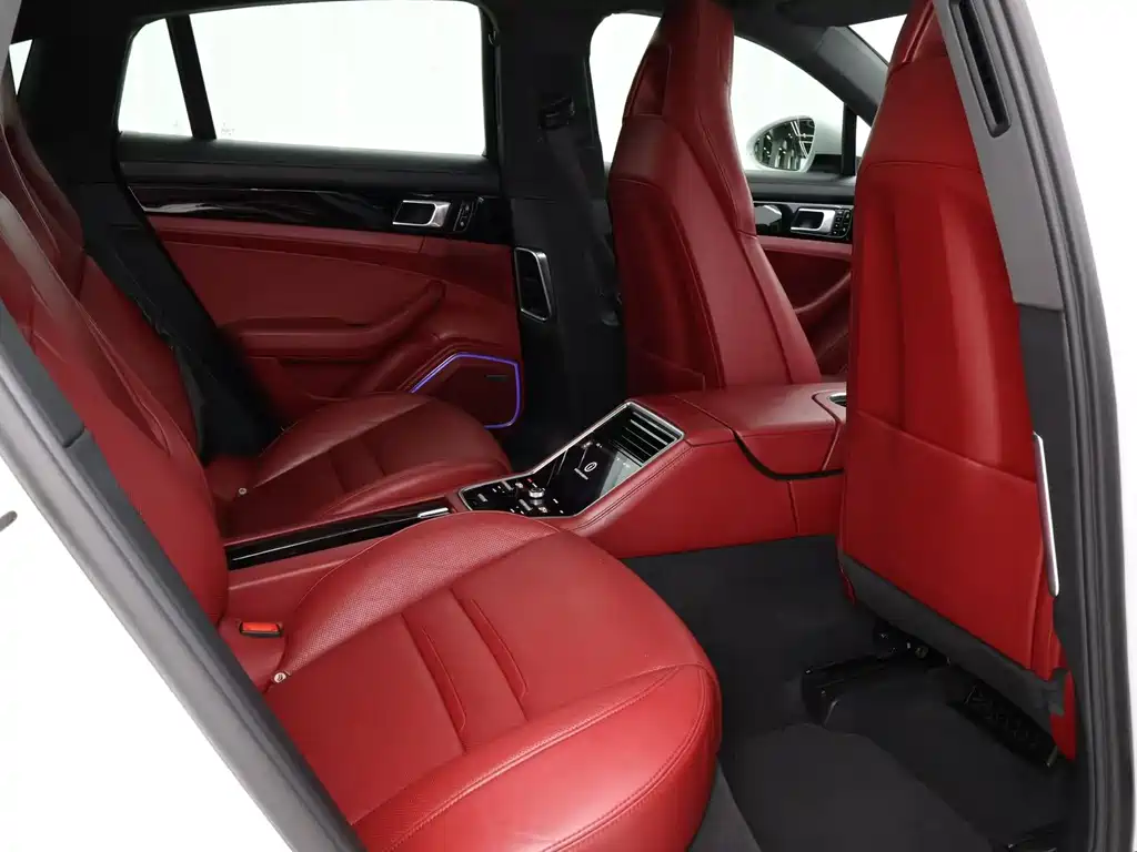 Porsche Panamera 2019 — фото 12