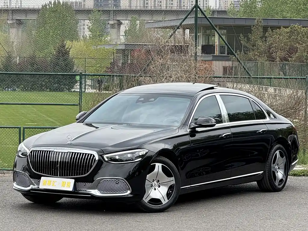 Mercedes-Benz Maybach S-Class 2024
