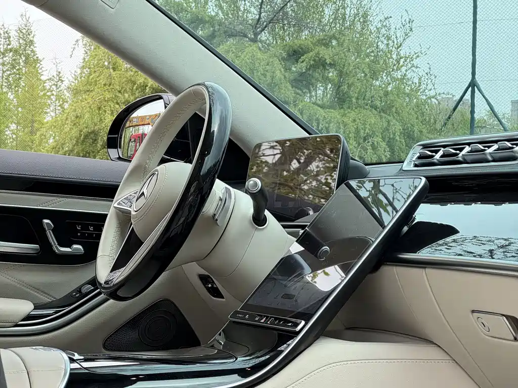 Mercedes-Benz Maybach S-Class 2024 — фото 15