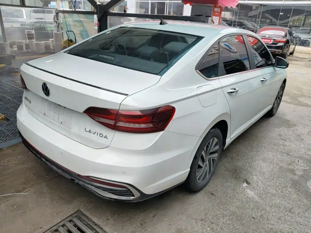 Volkswagen Lavida 2025