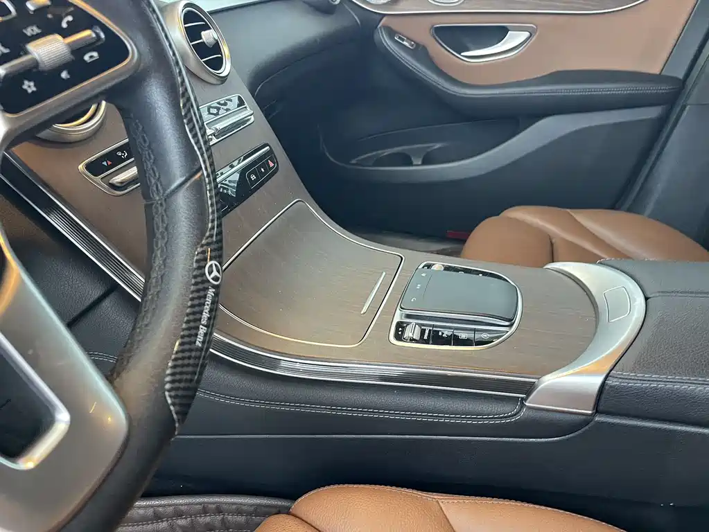 Mercedes-Benz GLC 2020