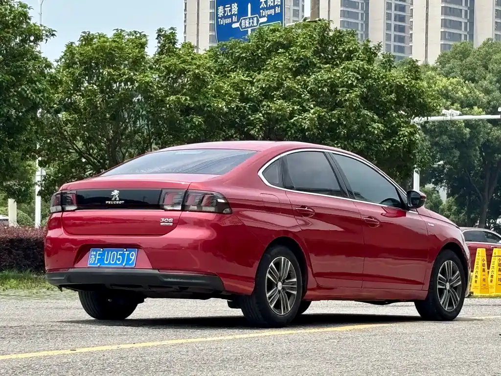 Peugeot 308 2016