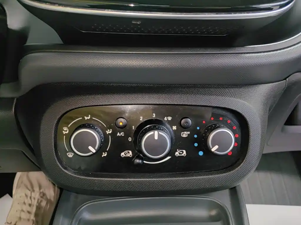 smart fortwo 2016 — фото 13