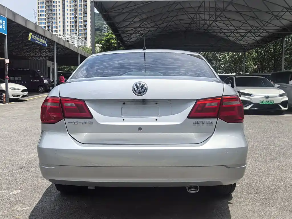 Volkswagen Jetta 2016