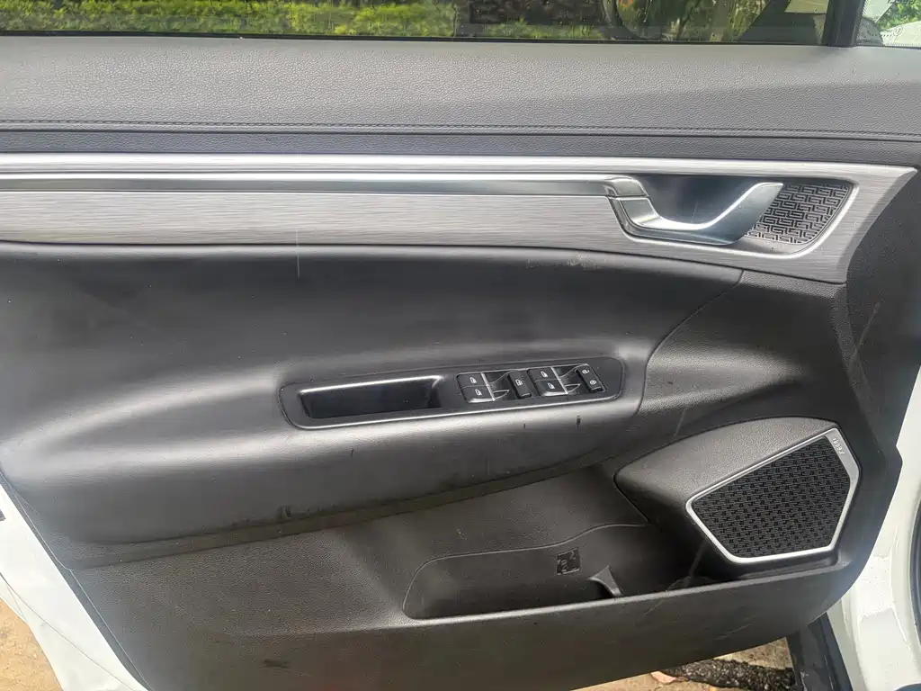 Geely Emgrand GS 2019 — фото 11