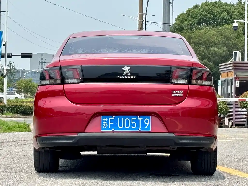 Peugeot 308 2016 — фото 8