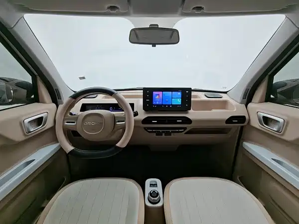Geely Galaxy Panda 2024