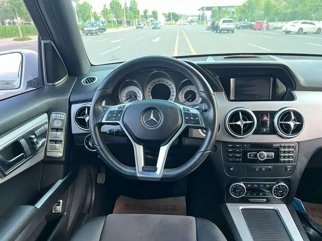 Mercedes-Benz GLK-Class 2016 — фото 9