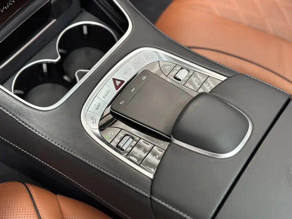 Mercedes-Benz Maybach S-Class 2020 — фото 30