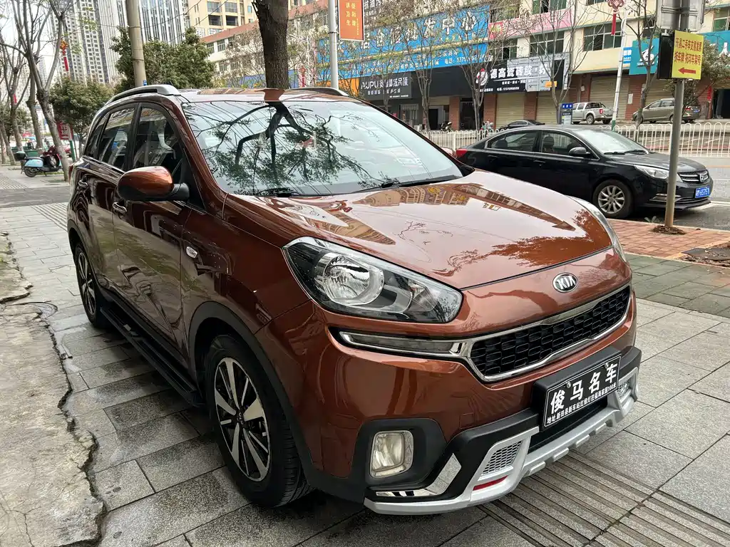 Kia KX3 2016 — фото 3