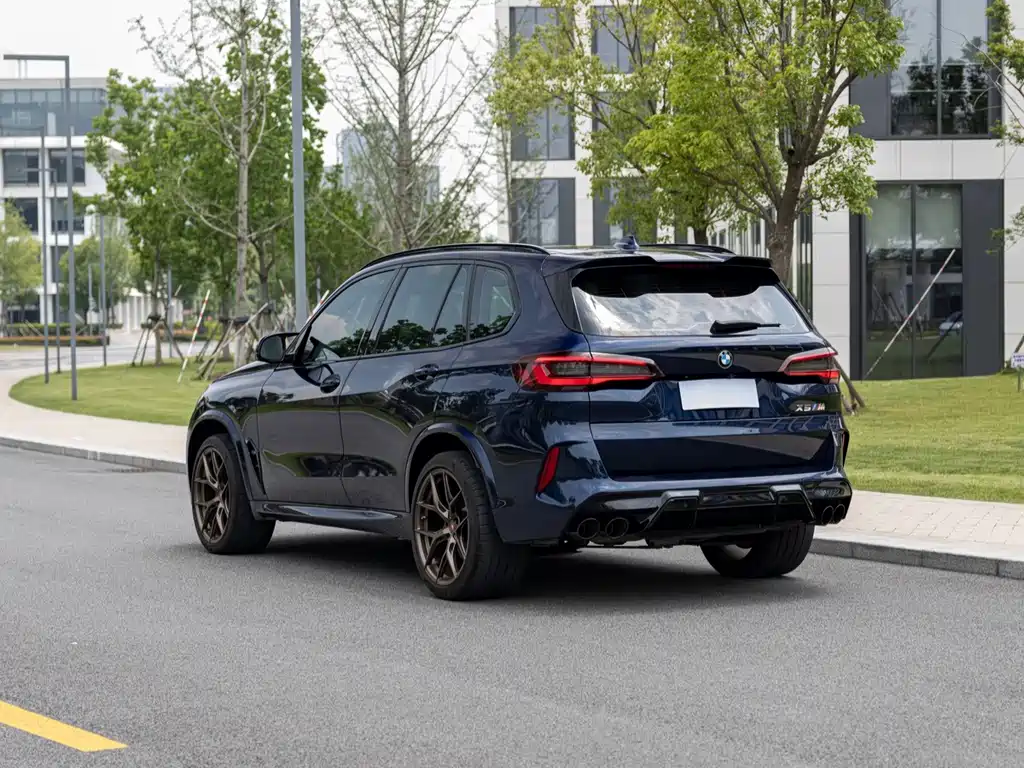 BMW X5 M 2022 — фото 6