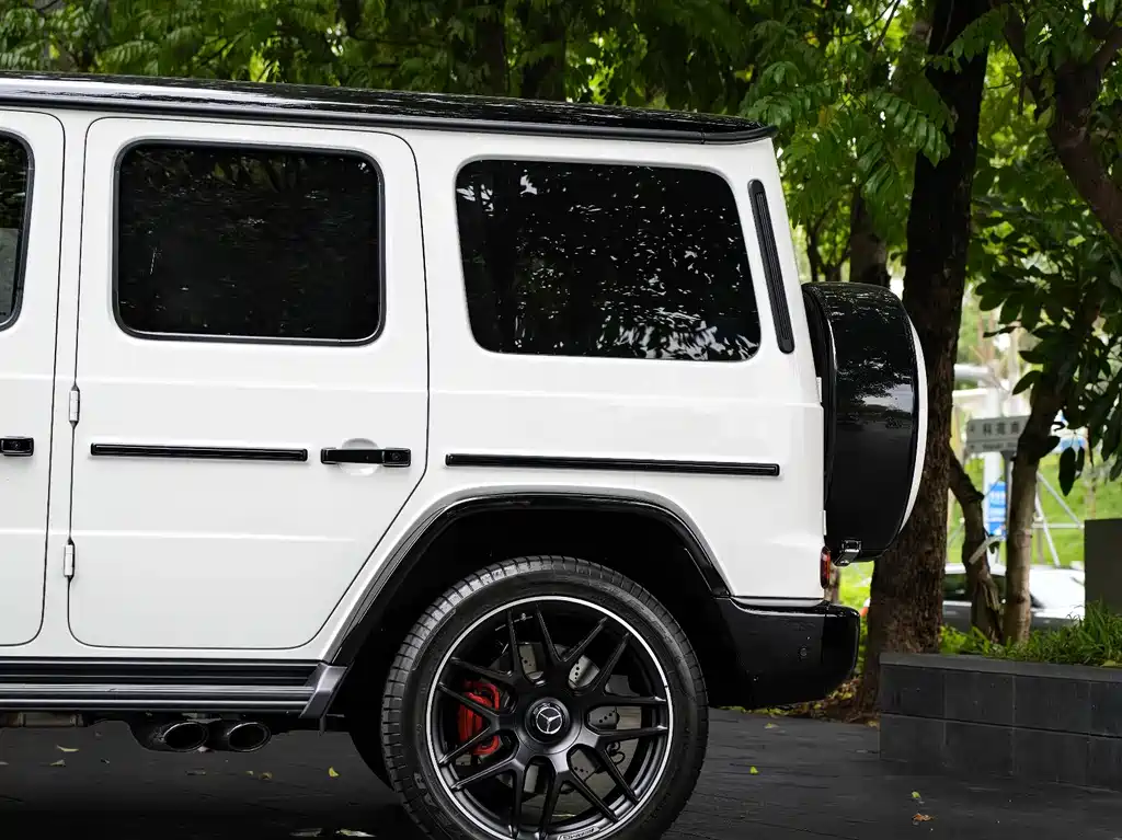 Mercedes-Benz G-Class AMG 2025 — фото 10