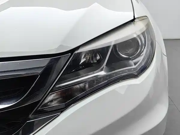 BYD S7 2015