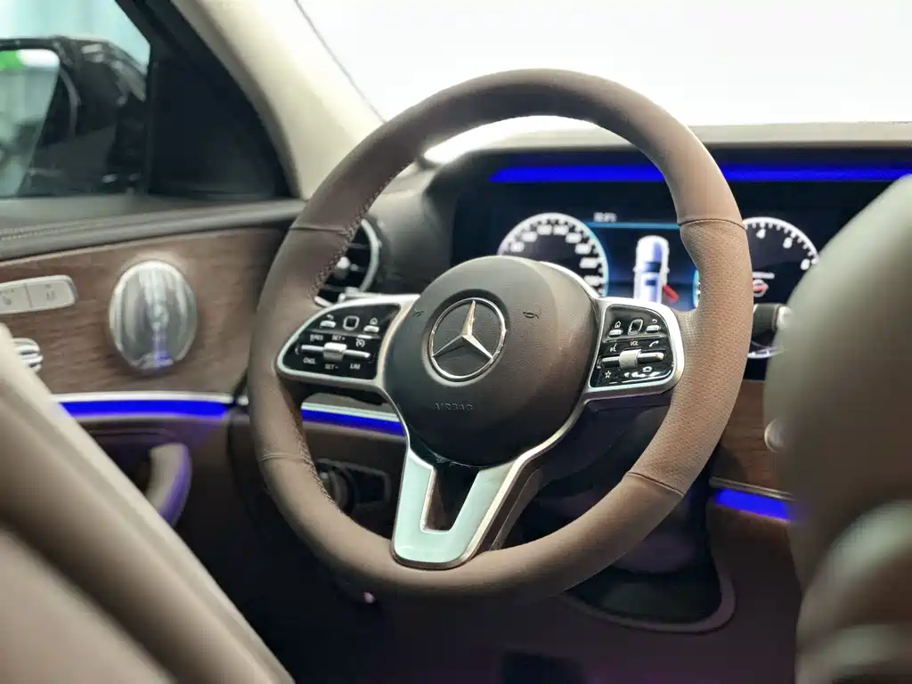 Mercedes-Benz E-Class 2019