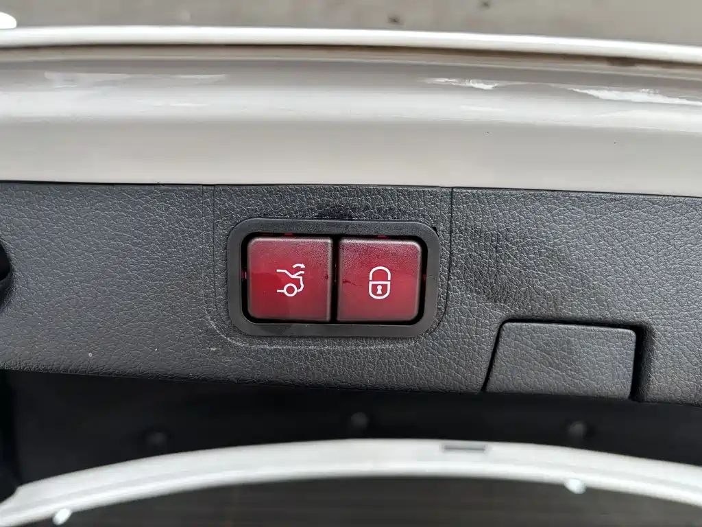 Mercedes-Benz A-Class 2025 — фото 27