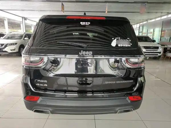 Jeep Grand Commander 2020