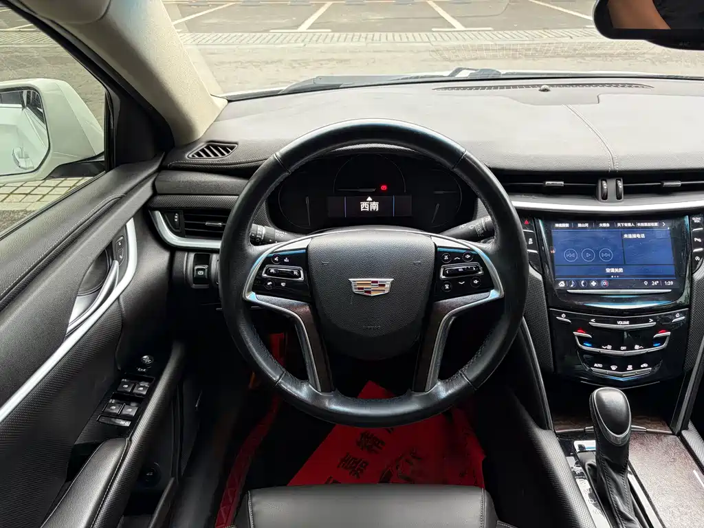 Cadillac XTS 2018 — фото 12