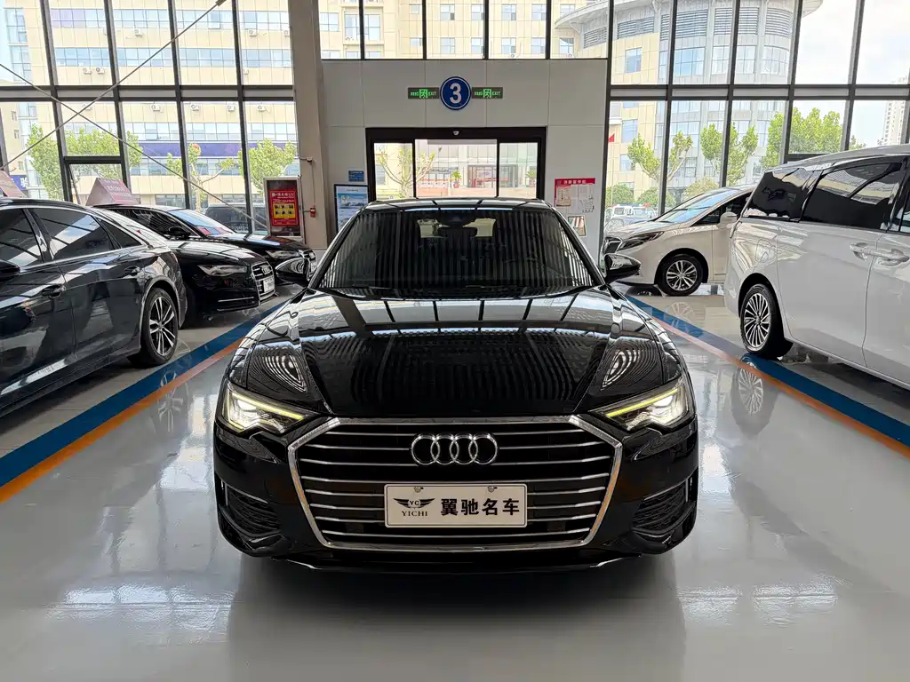 Audi A6L 2020