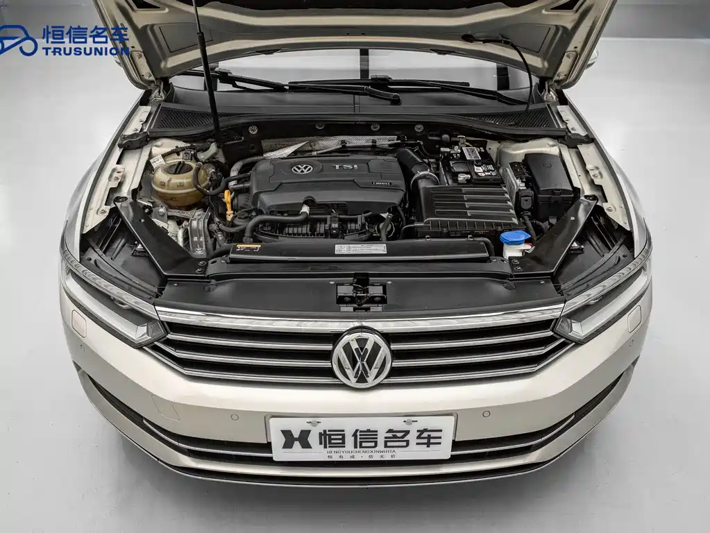 Volkswagen Magotan 2018 — фото 20