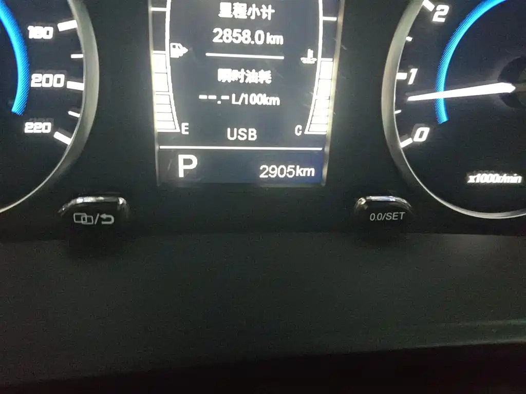 Chery Tiggo 3x 2025 — фото 11
