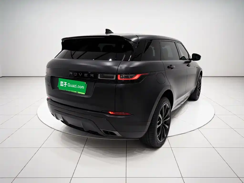 Land Rover Range Rover Evoque New Energy 2022 — фото 6
