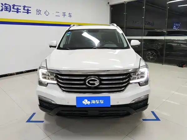 GAC Trumpchi GS8 2017