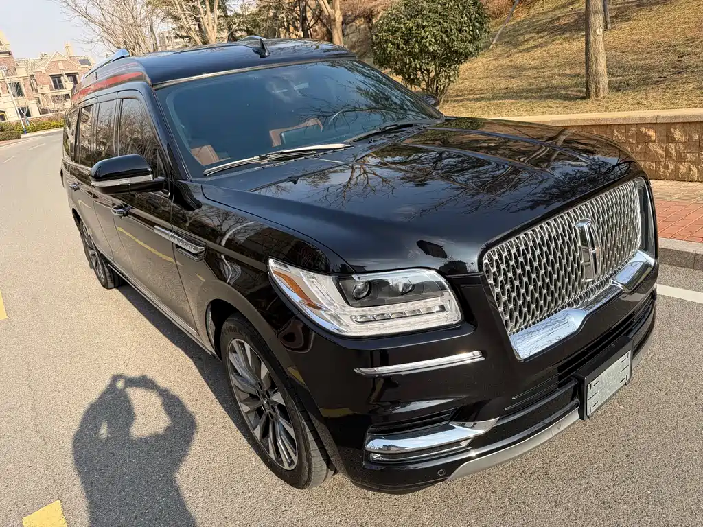 Lincoln Navigator 2020 — фото 3