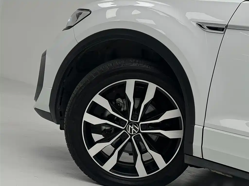 Volkswagen T-Roc 2022 — фото 15