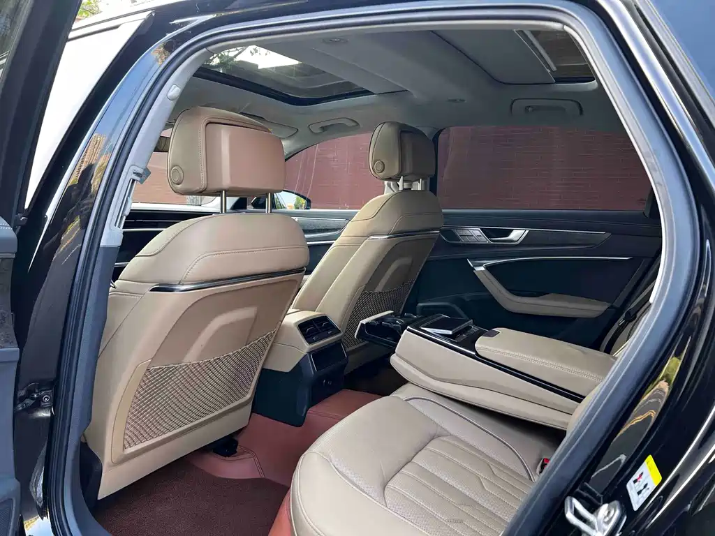 Audi A6L 2020