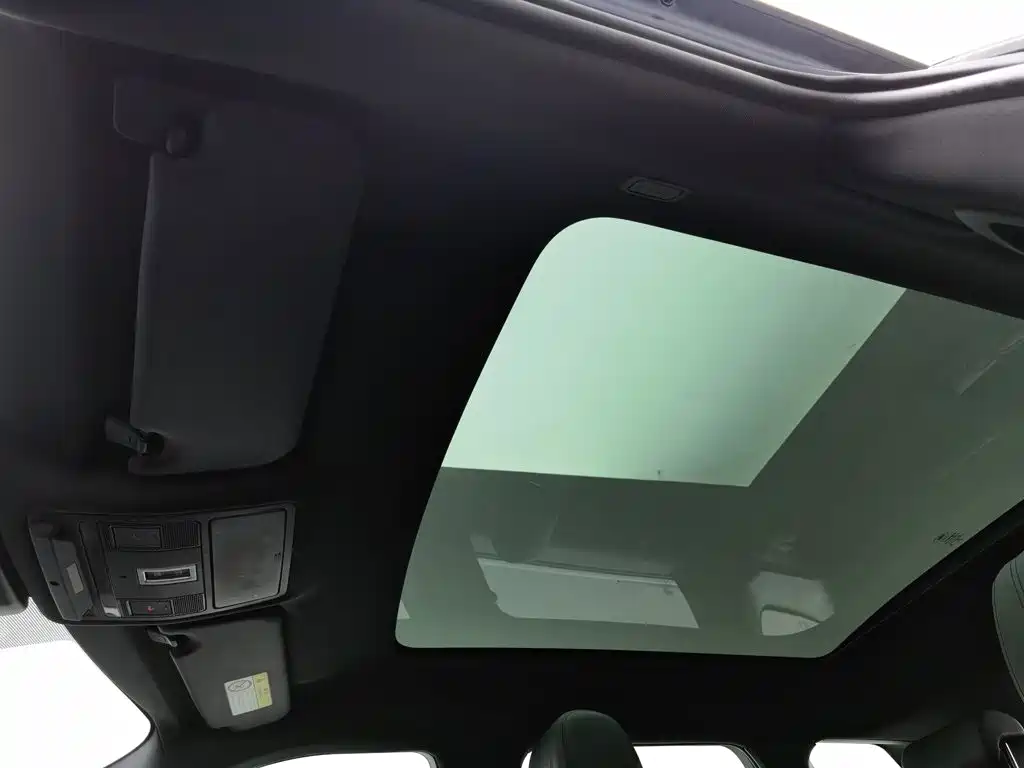 Land Rover Range Rover Evoque 2020 — фото 14