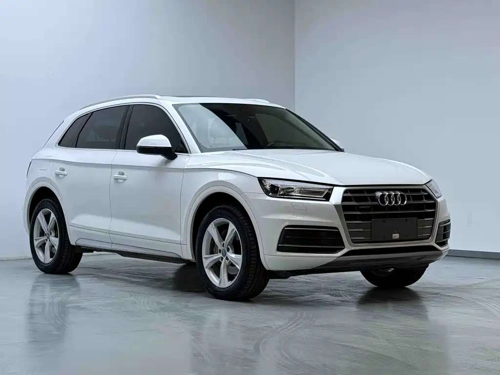 Audi Q5L 2019 — фото 3