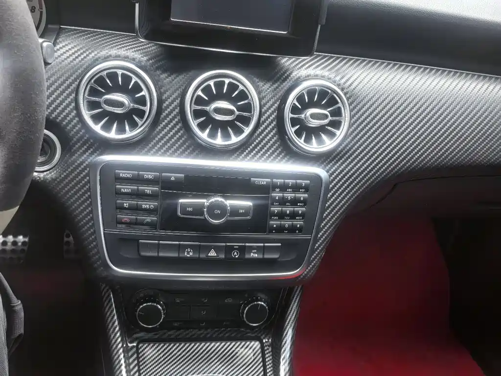 Mercedes-Benz A-Class 2015