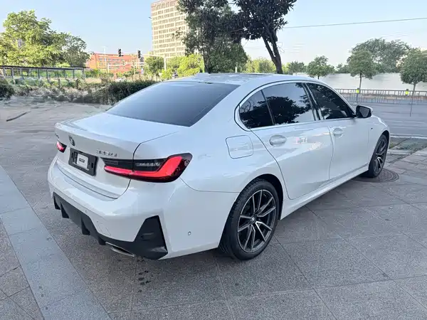 BMW 3 Series 2023