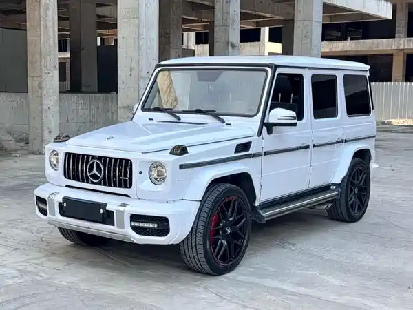 Mercedes-Benz G-Class 2015