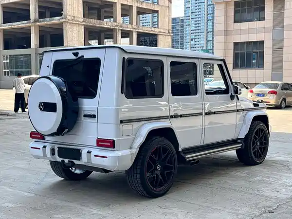 Mercedes-Benz G-Class 2015