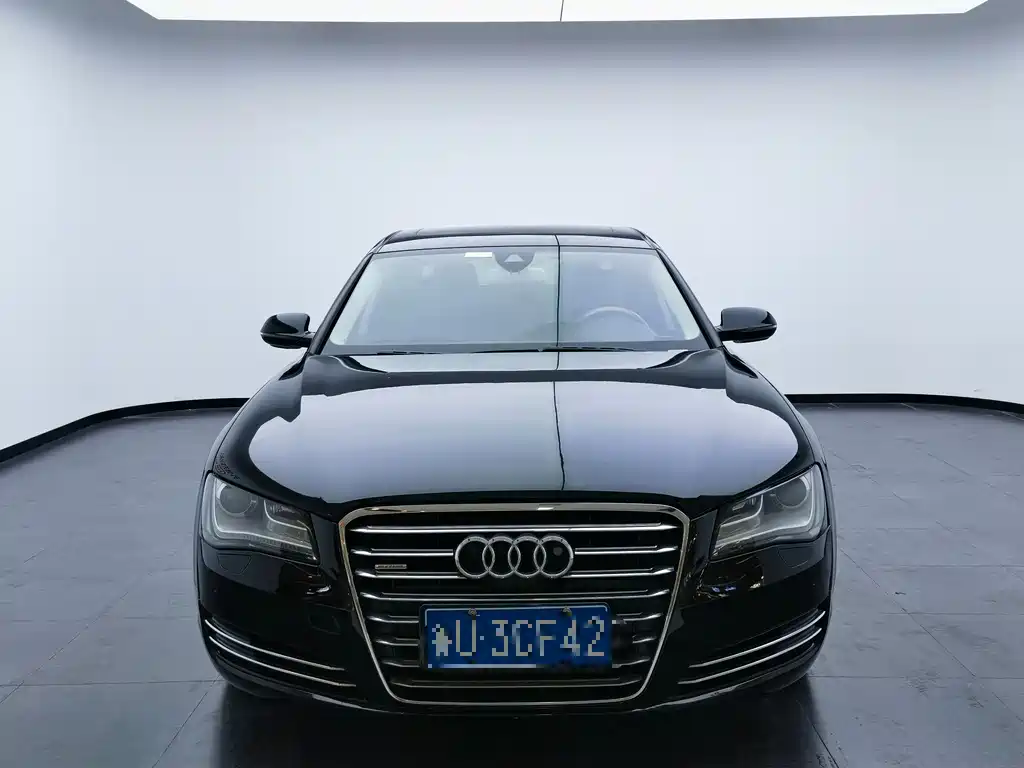 Audi A8 2012