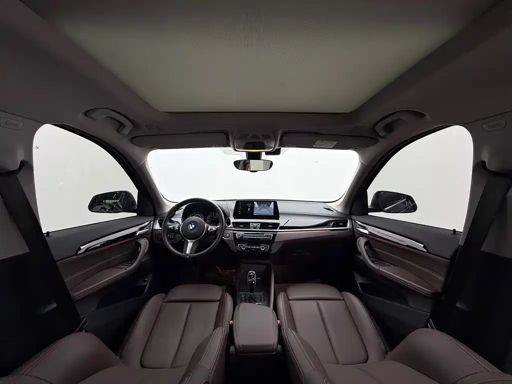 BMW X1 2022 — фото 11