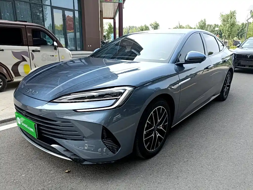 BYD Seal 2024 — фото 1